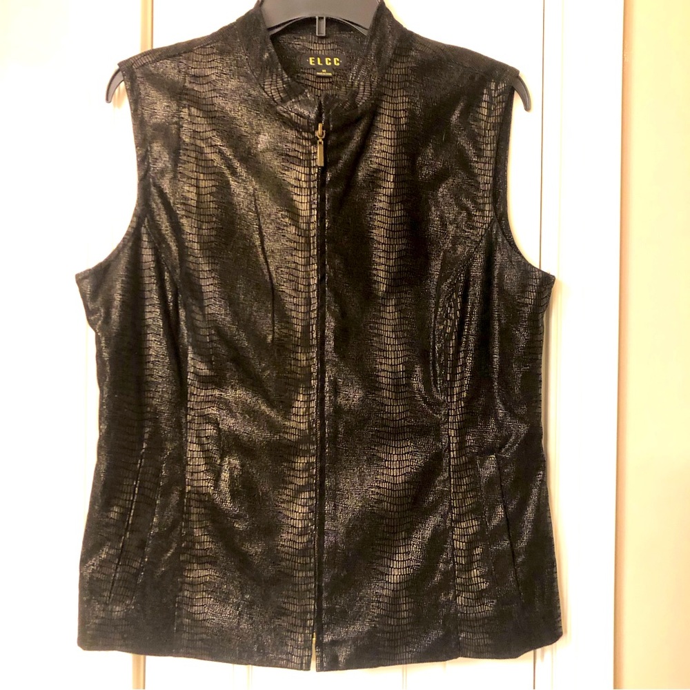 NWOT ELCC velveteen snakeskin vest with shimmer
